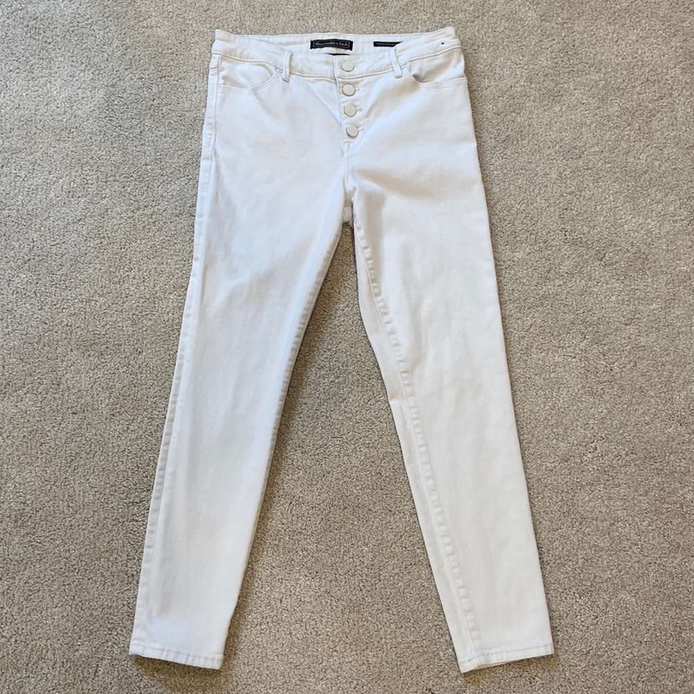 Abercrombie & Fitch mid rise white skinny pant size 26R